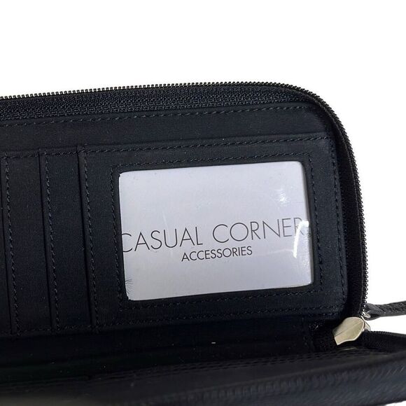 Vintage new Casual Corner Women's Black Embossed Leather Zip-Around Wallet One S - Picture 7 of 11